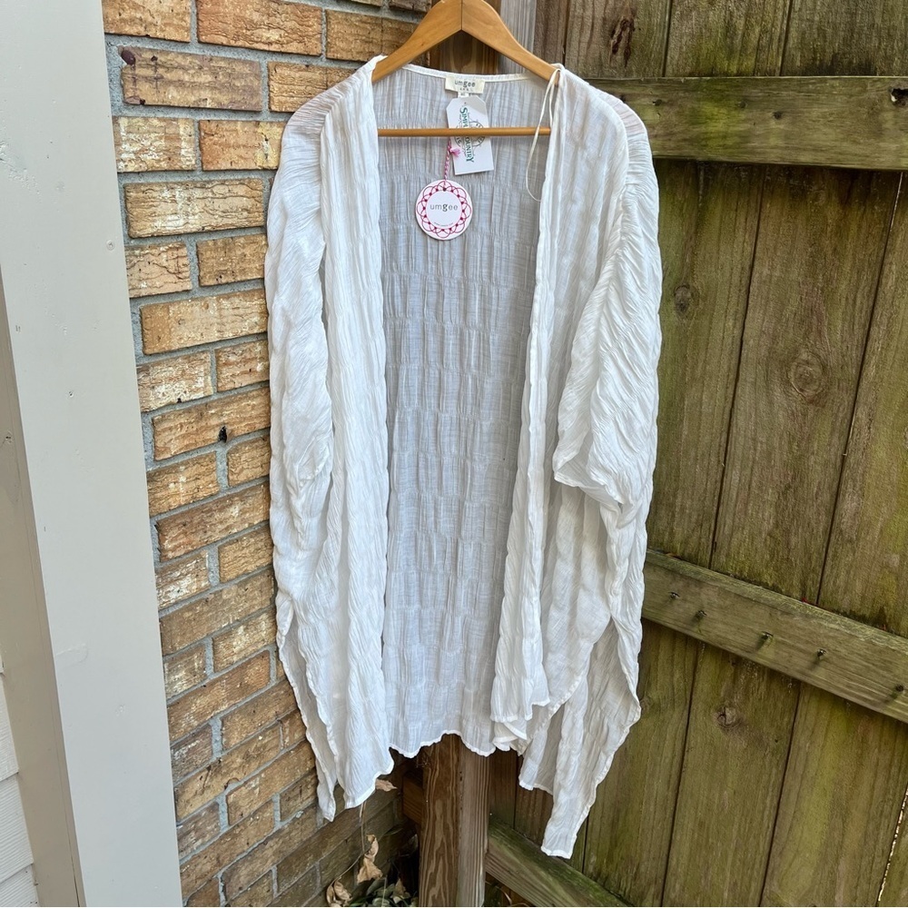 Umgee White Textured Open Front Kimono Top